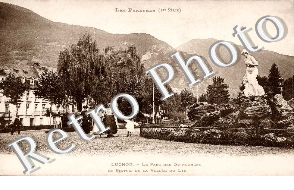 le parc des quiconces statue de la vallée du Lys
