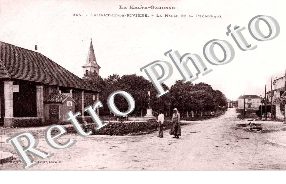 la halle et la promenade