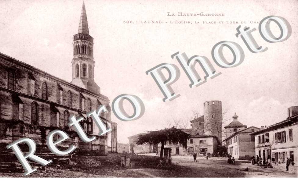 L'Eglise, la Place et Tour du Chateau