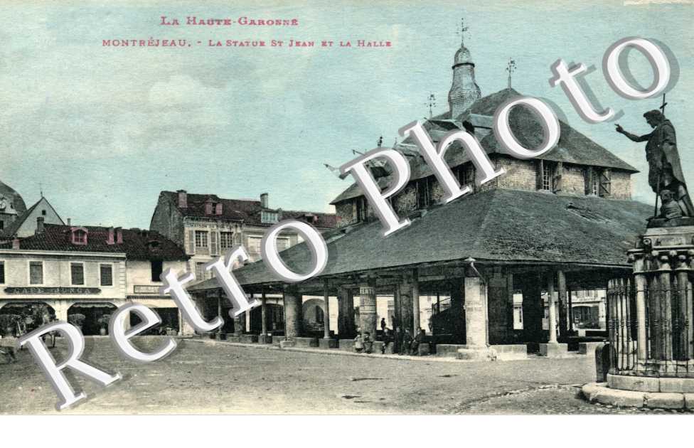 la statue St Jean et la halle (couleur)