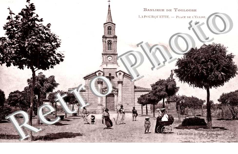 Lafourquette - Place de l'Eglise