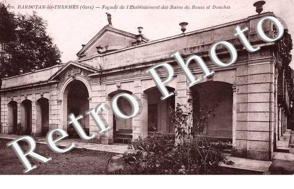 facade de l'etablissemnt des bains