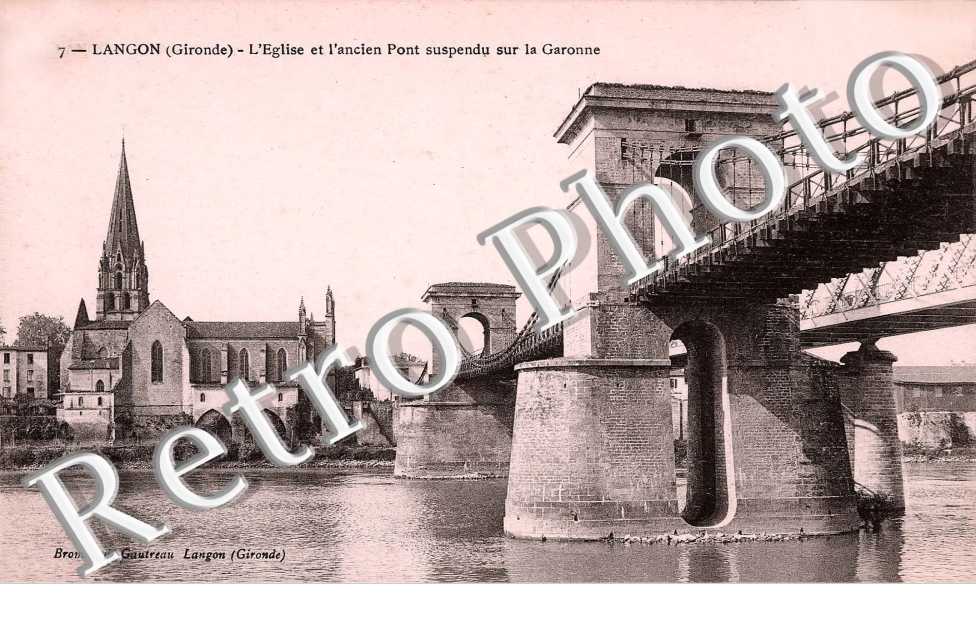 l'eglise et l'ancien pont suspendu sur la Garonne