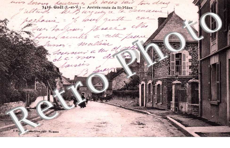 arrivee route de Saint-Meen