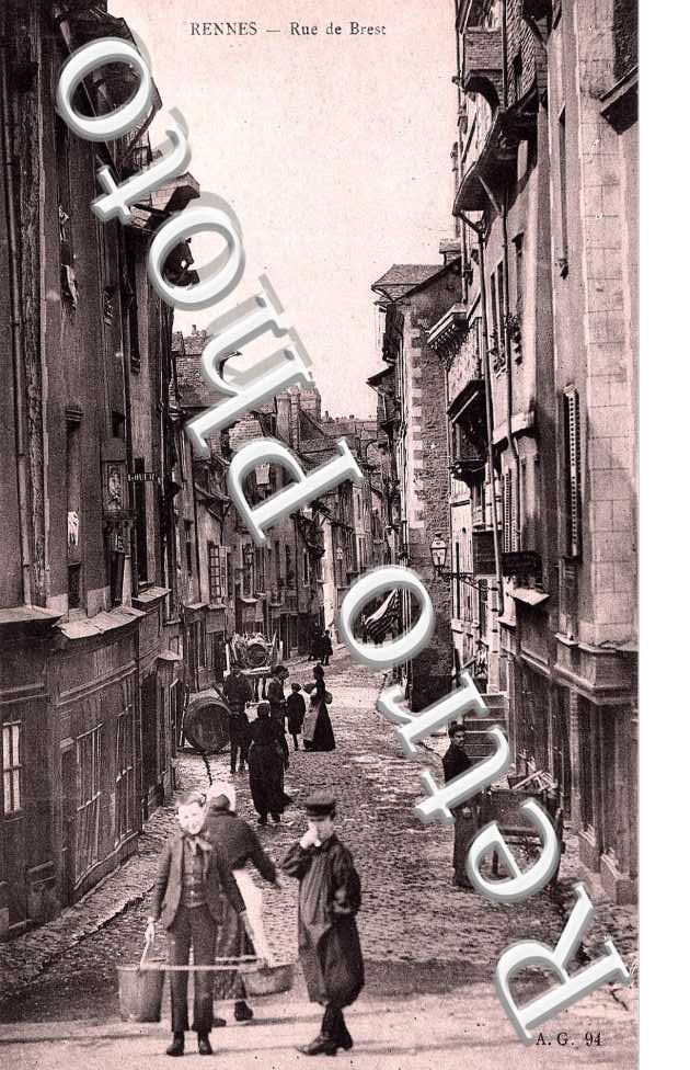 RUE DE BREST