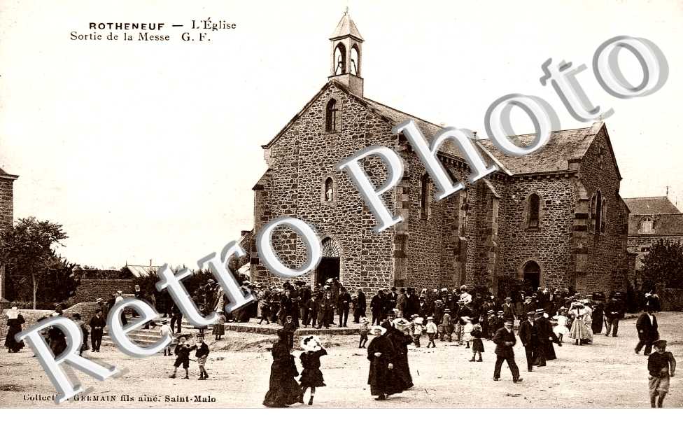 l'eglise sortie de la messe