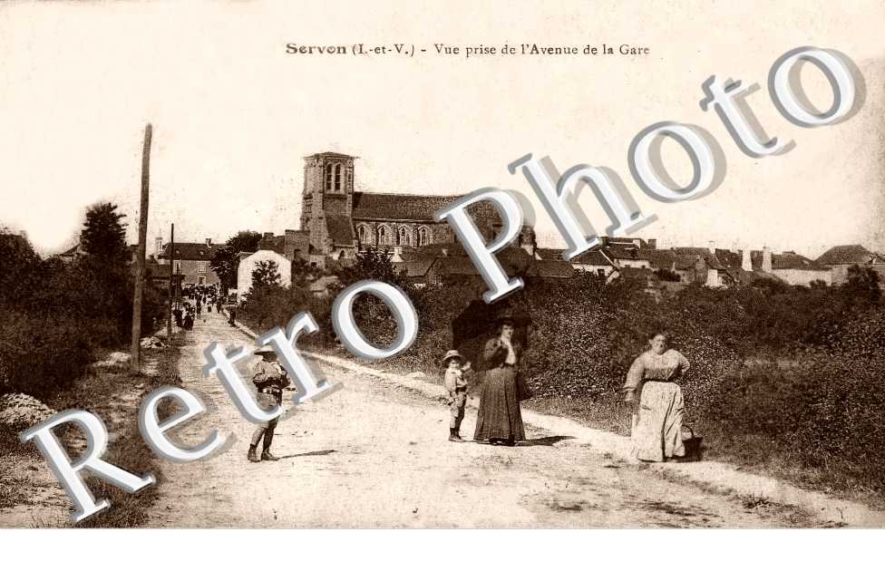 Vue Prise de l'Avenue de la Gare