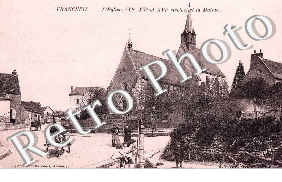 L'EGLISE ET LA MAIRIE