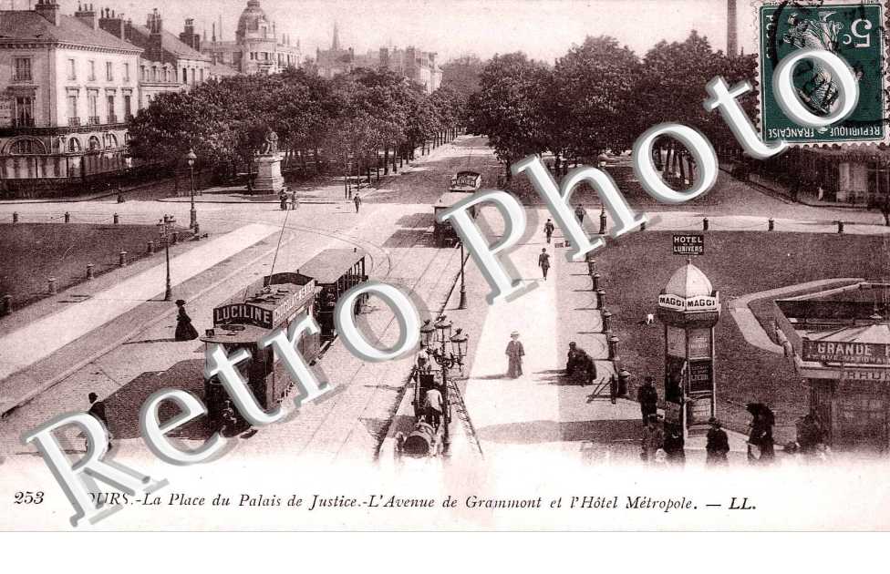  LA PLACE DU PALAIS DE JUSTICE L'avenue de Grammont