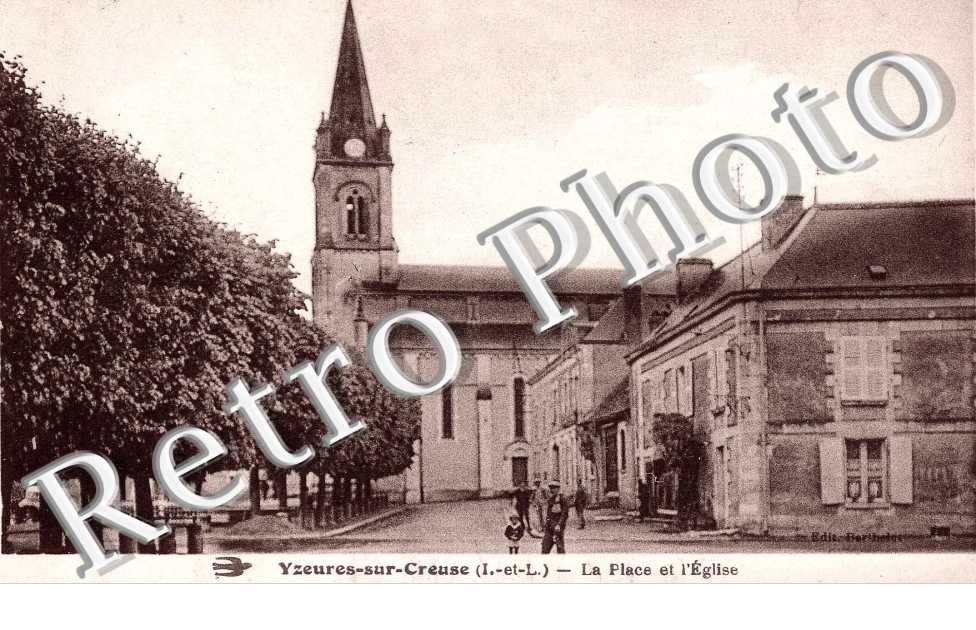 La place et l'eglise