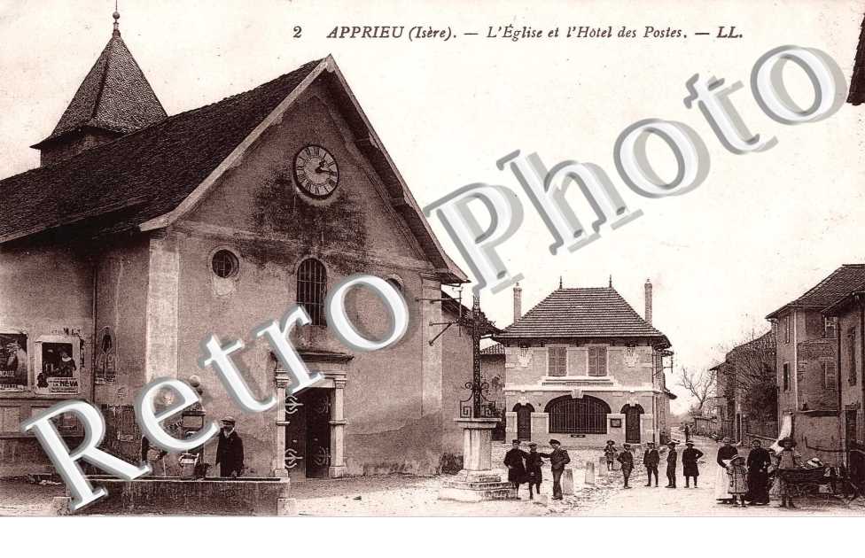 l'eglise et l'hotel des postes