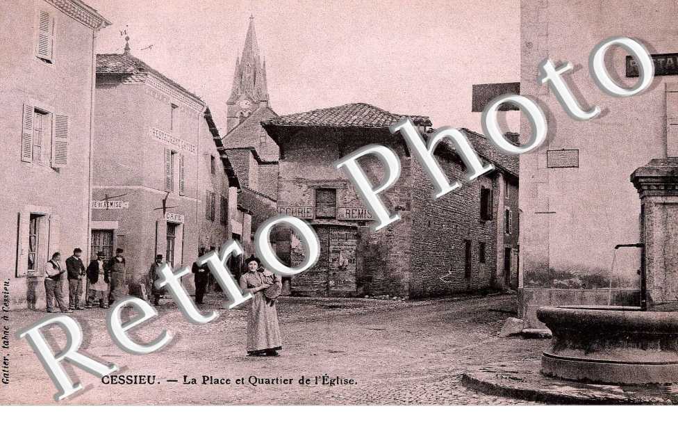 la place et quartier de l'eglise
