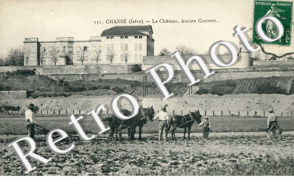 Le château, ancien couvent