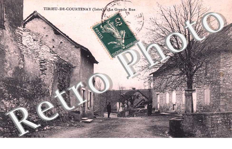 Tirieu de Courtenay, la Grande Rue
