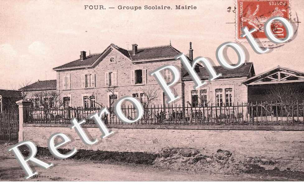 Groupe Scolaire, Mairie