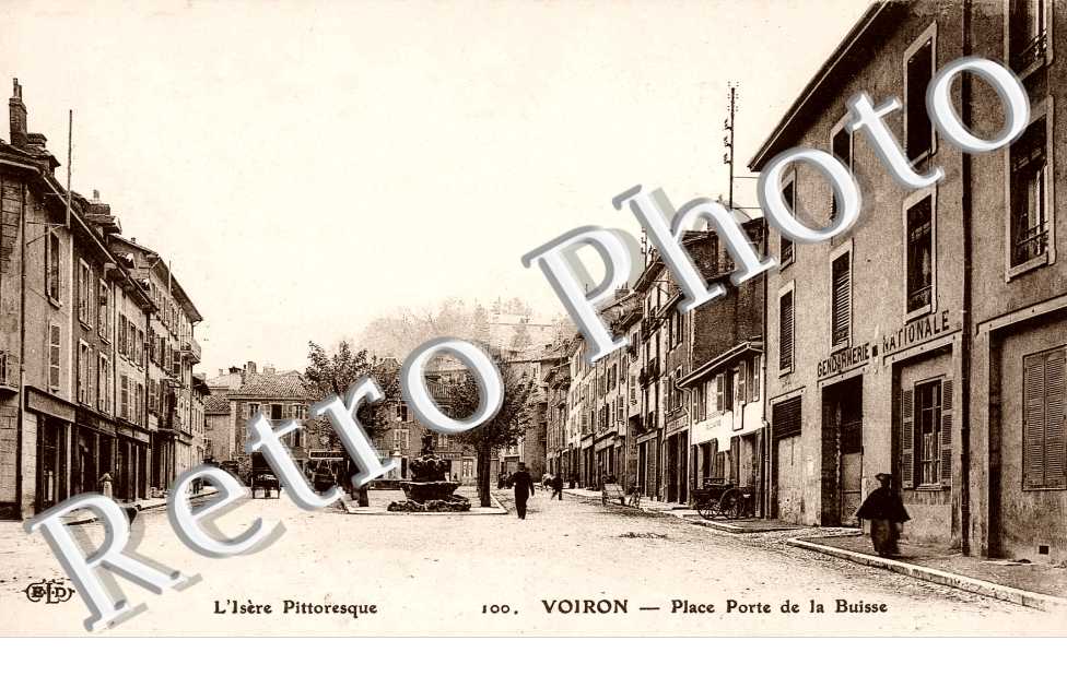 PLACE PORTE DE BUISSE