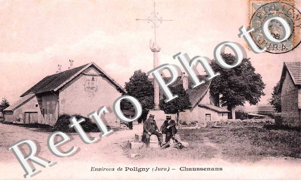 ( vue sur le Centre du Village)