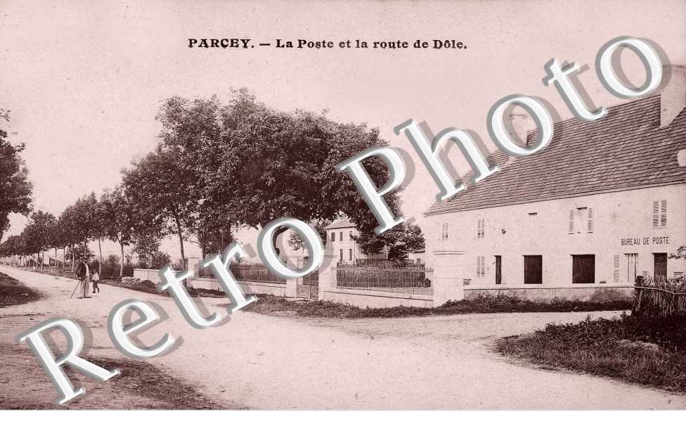 La poste et la route de Dole