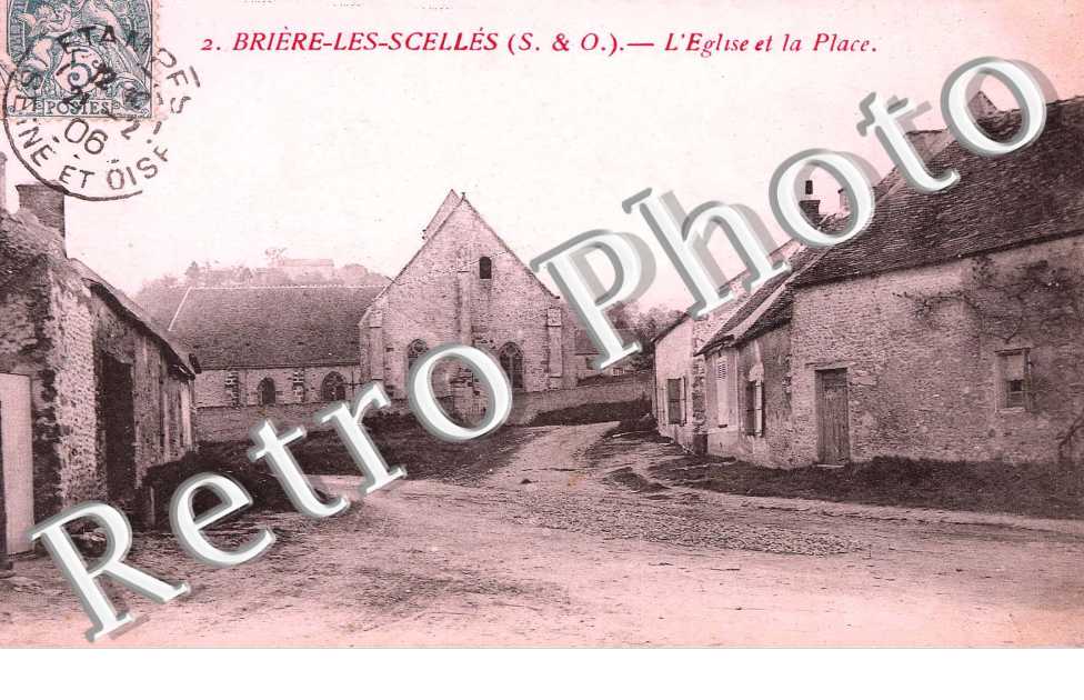 L'eglise et la place