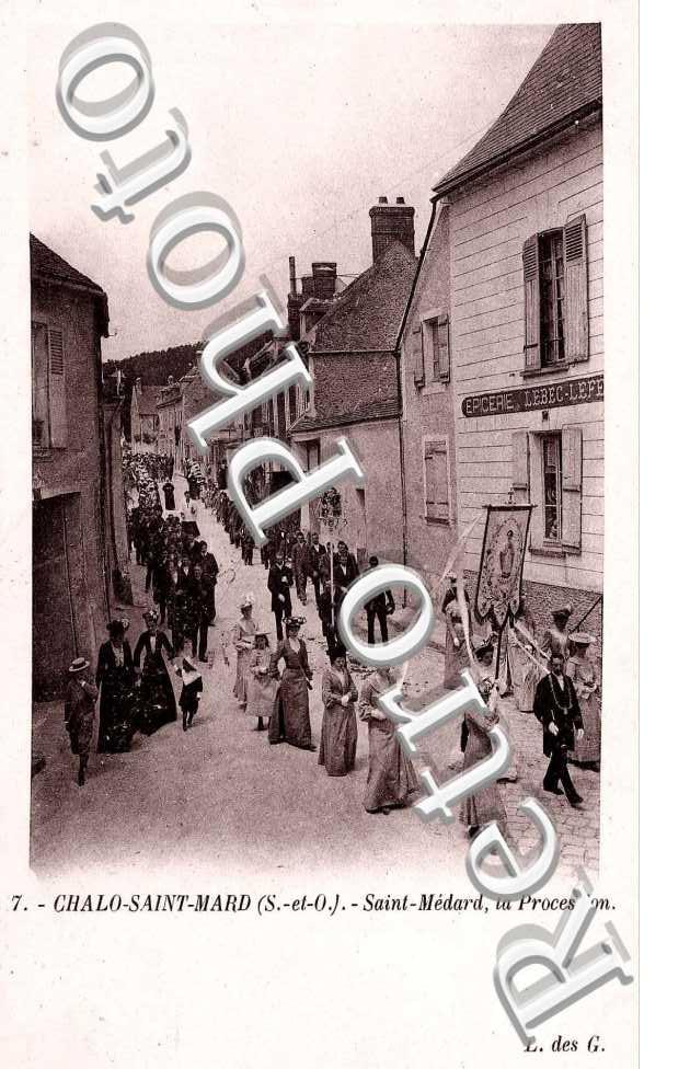 Saint-Medard la procession - religion