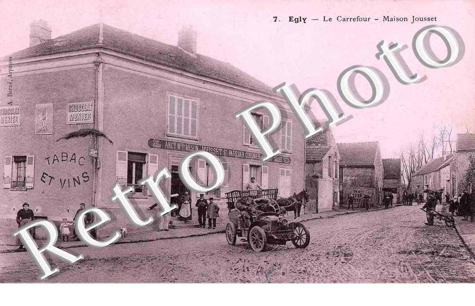 le carrefour maison jousset