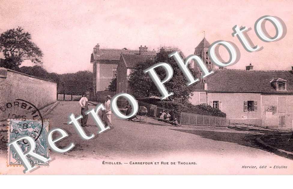 carrefour et rue de Thouars