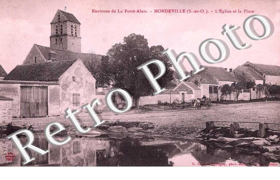 EGLISE ET PLACE