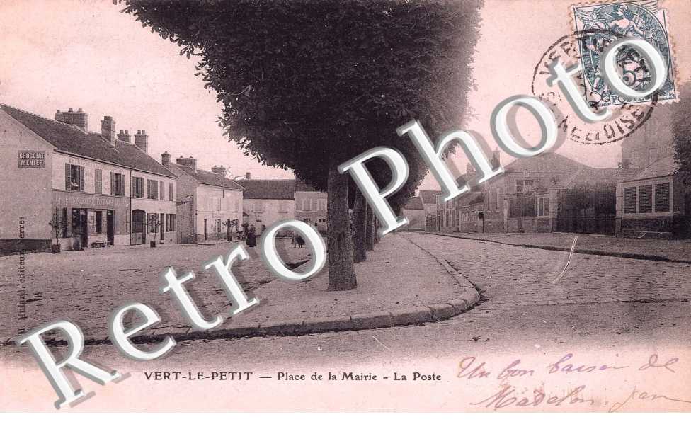 Place de la Mairie et la Poste