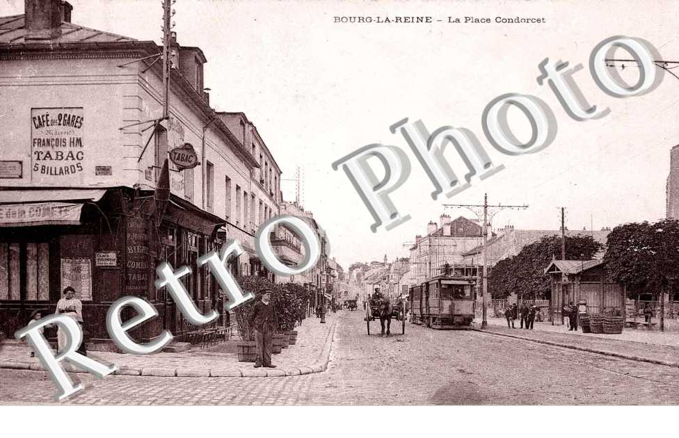 La place Condorcet - tramway