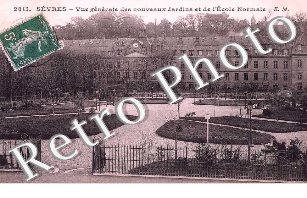 Vue Générale des Nouveaux Jardins et de l'EN
