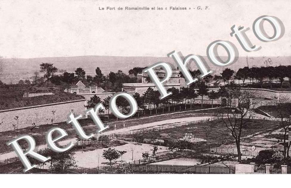 le fort et les falaises