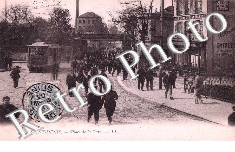 Place de la gare - tramway