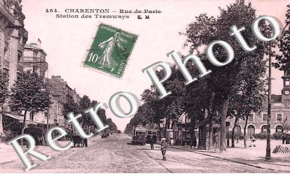 Rue de paris, station des tramways