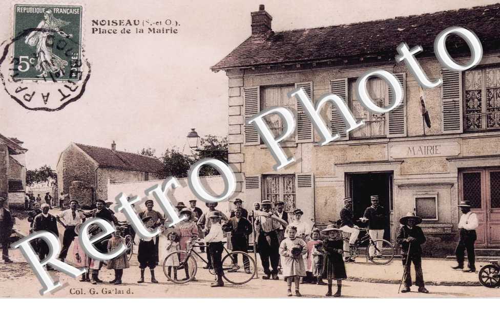 PLACE DE LA MAIRIE