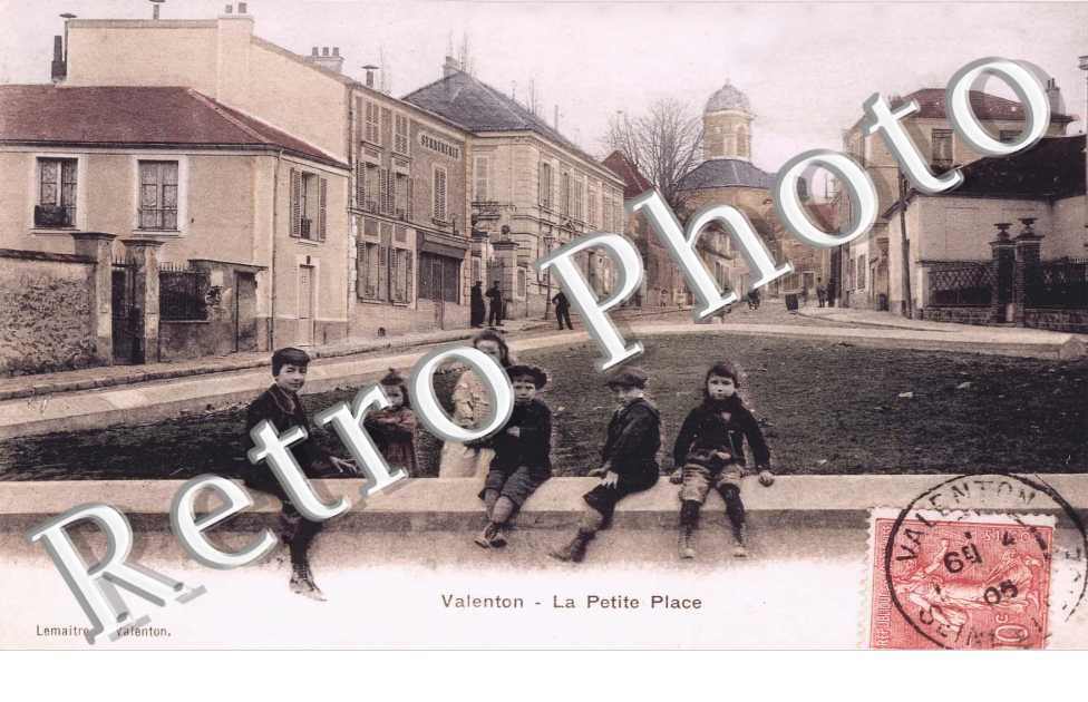 LA PETITE PLACE