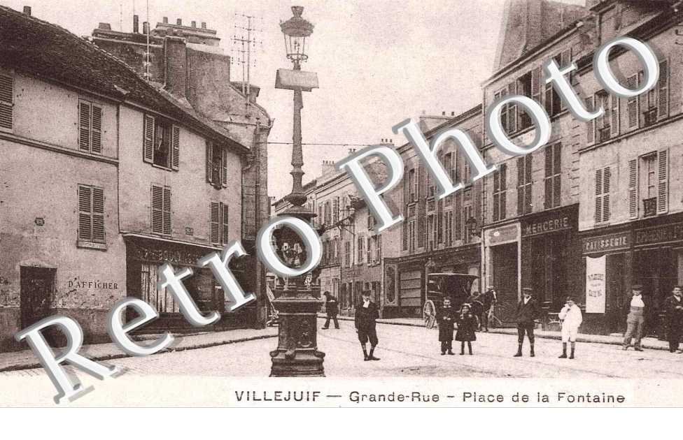 Grande Rue, place de la Fontaine