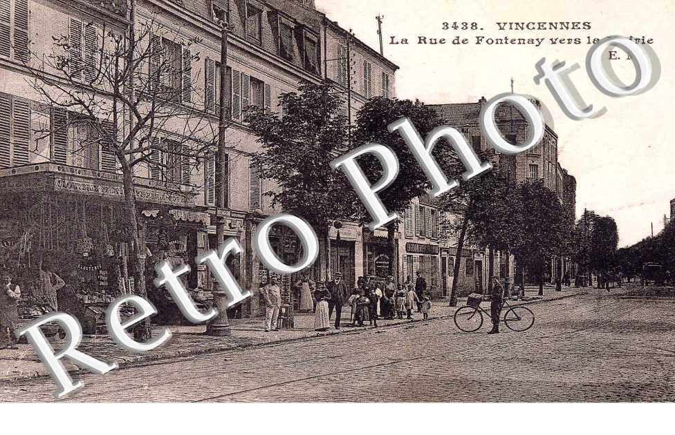 la rue de Fontenay vers la mairie