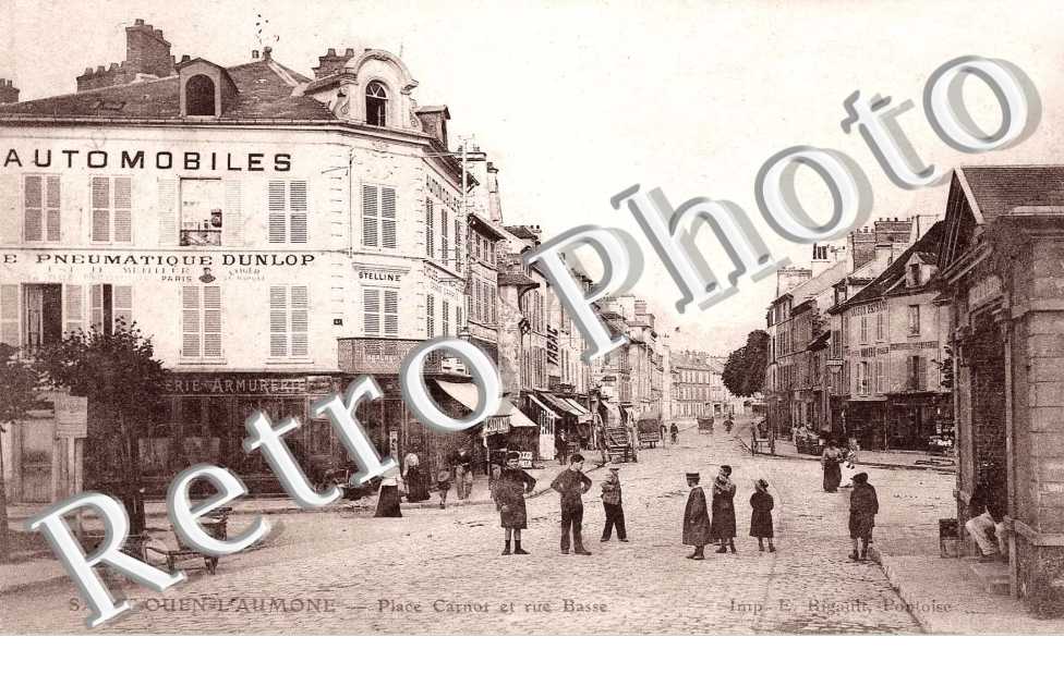 Place Carnot et rue basse