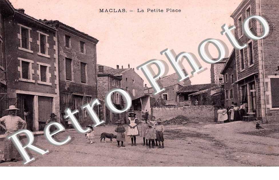 la petite place