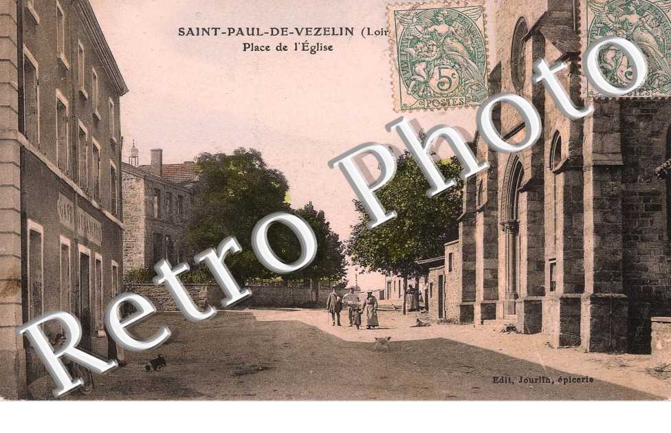 PLACE DE L'EGLISE