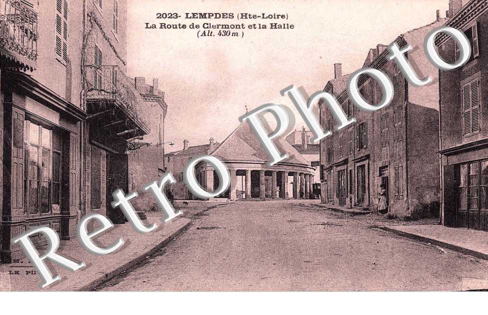 La Route de Clermont et la Halle