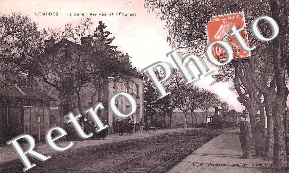 la gare arrieve de l'express
