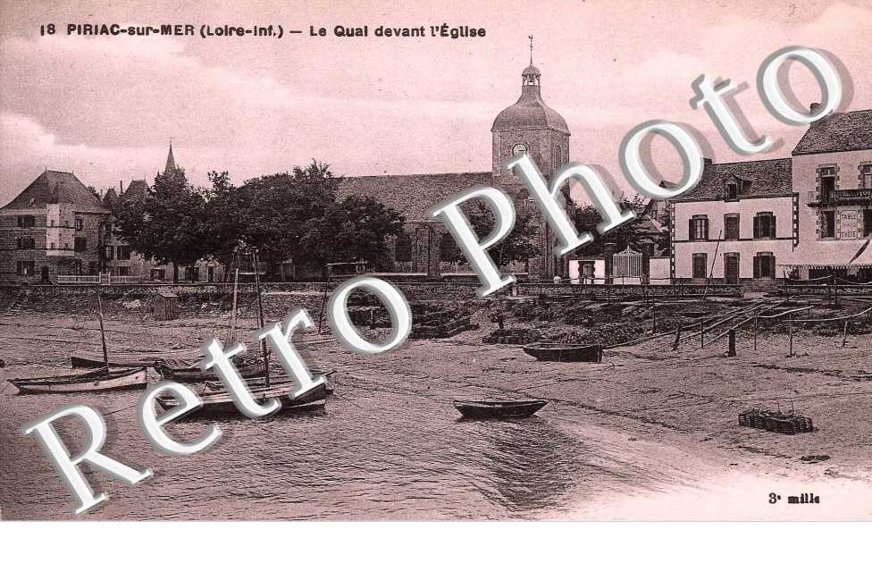 le quai devant l'eglise