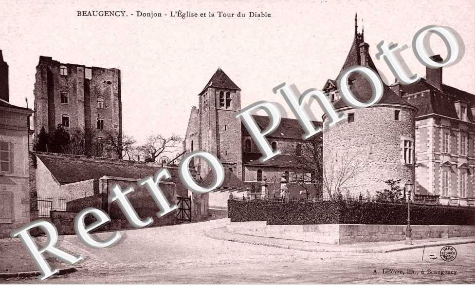 le Donjon, l'Eglise et la Tour du Diable
