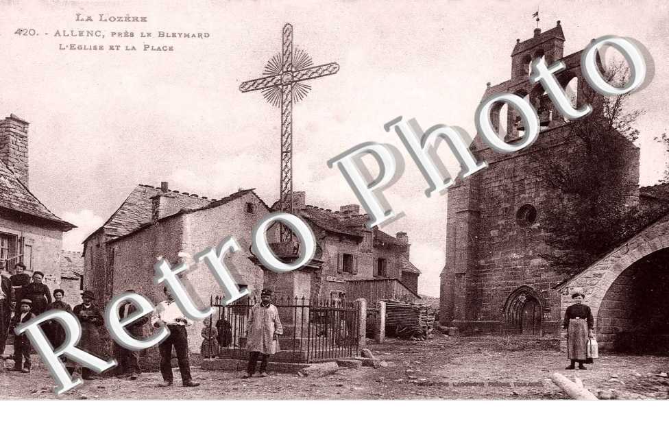 l'eglise et la place