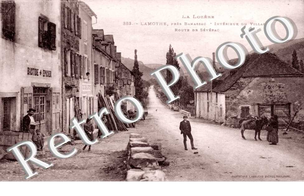 Lamothe, Intérieur du village