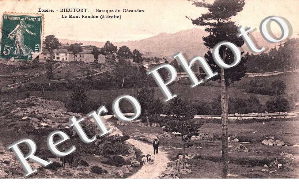 Baraque du Gevaudan Le Mont Randan