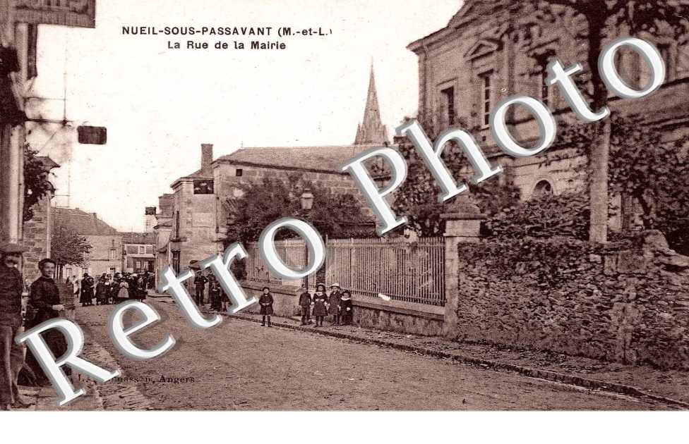 Nueil sous Passavant, Rue de la Mairie