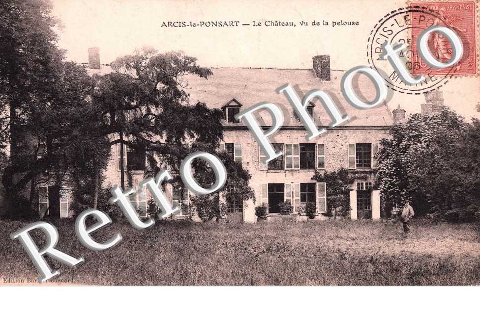 le chateau, vu de la pelouse