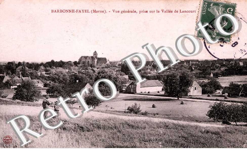 vue generale, prise sur la vallee de Lancourt